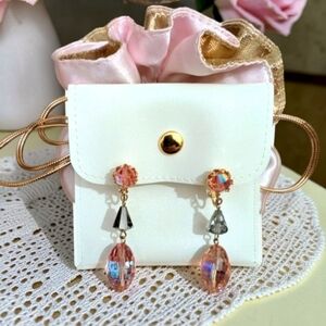 Sparkling Sweet Pink Crystal Dangle Earrings In Silk Satchel